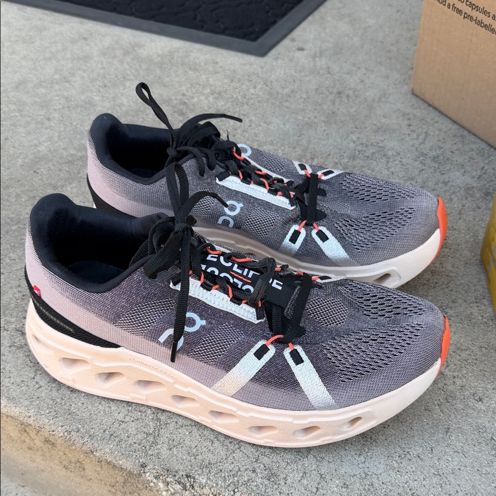 On Running Black and Gray Athletic Shoes